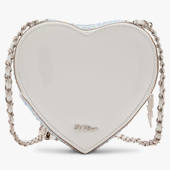 NWOT Betsey Johnson Elegant Heart-Shaped Beige Bridal Bag - Picture 3 of 12